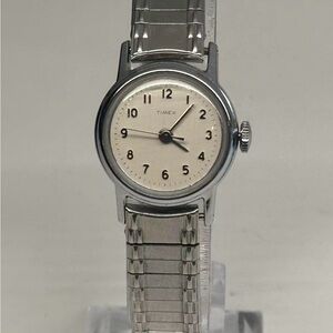 Vintage Timex Women’s Manual Wind Watch Stainless Back Running